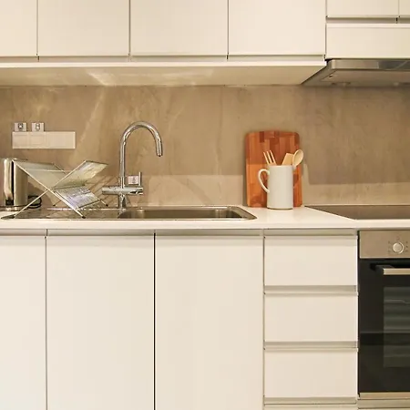 Phaedrus Living Seaside Luxury Flat Athina 123 아파트