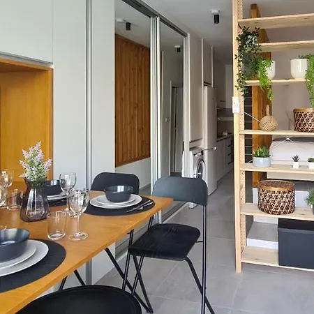 Phaedrus Living Seaside Luxury Flat Athina 123 아파트 *